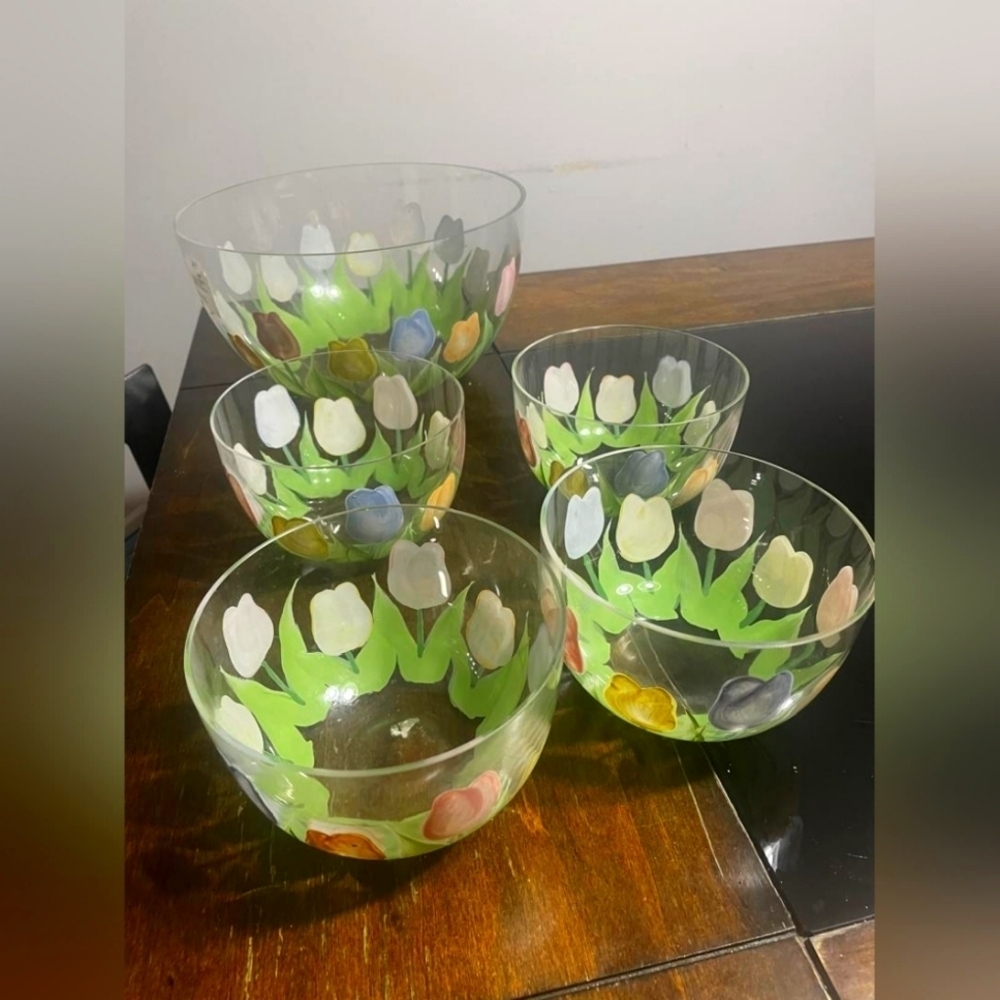 Kitchen bowls glass with flowers 1 big bowl and 4 small bowls